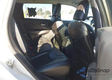 2019 Jeep Cherokee Latitude Plus Fwd z USA, uszkodzony, nr VIN 1C4PJLLB9KD264081